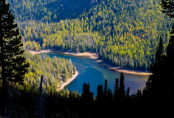 Strawberry Lake, at 1910 m., from above, Strawberry Wilderness