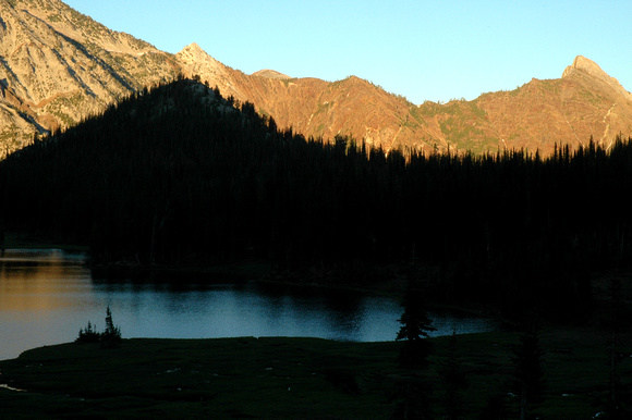 Hidden Lake, Eagle Cap Wilderness, last light